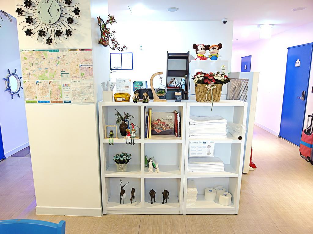 Road Myeongdong Hotel โซล ภายนอก รูปภาพ