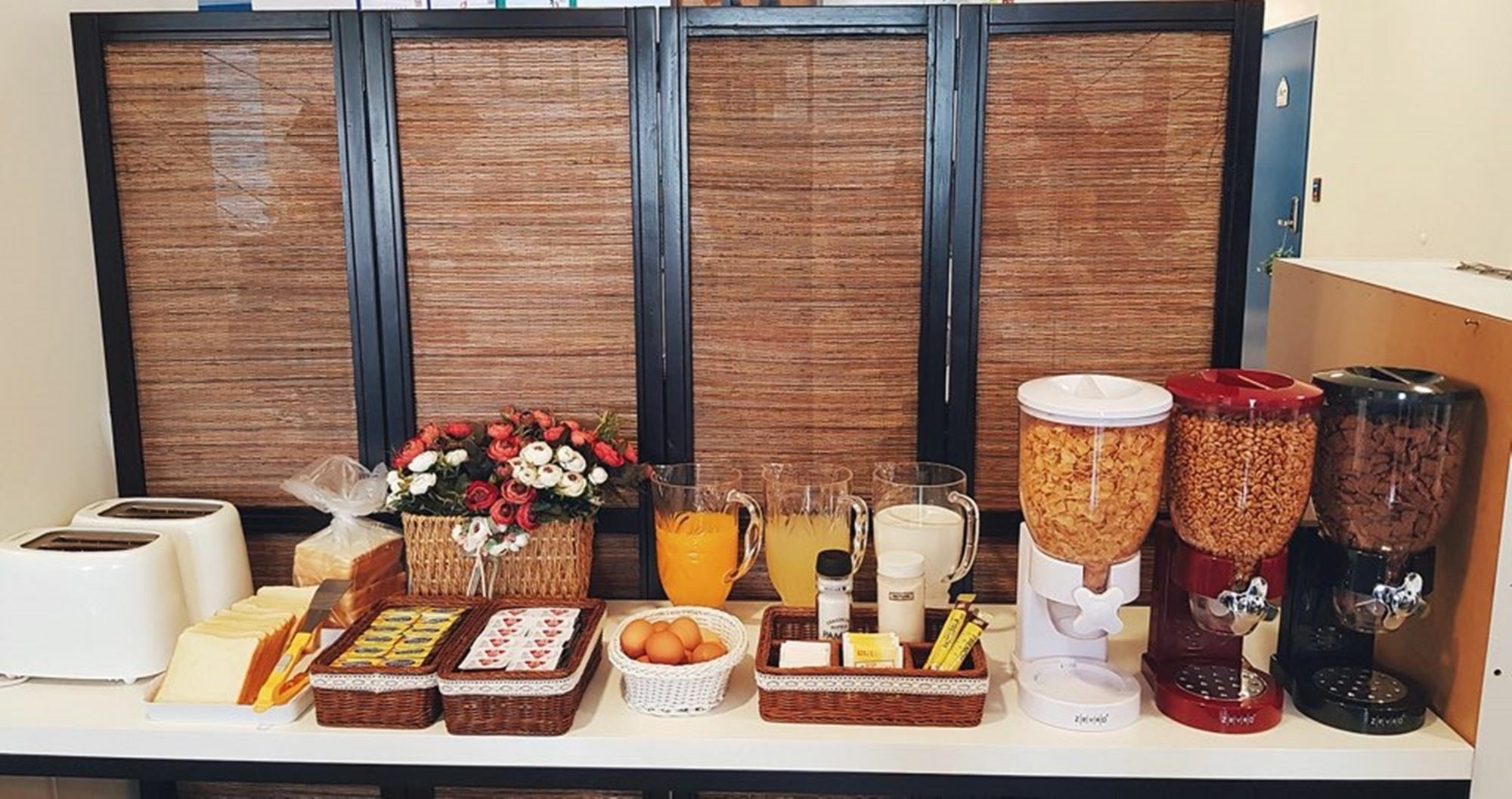 Road Myeongdong Hotel โซล ภายนอก รูปภาพ
