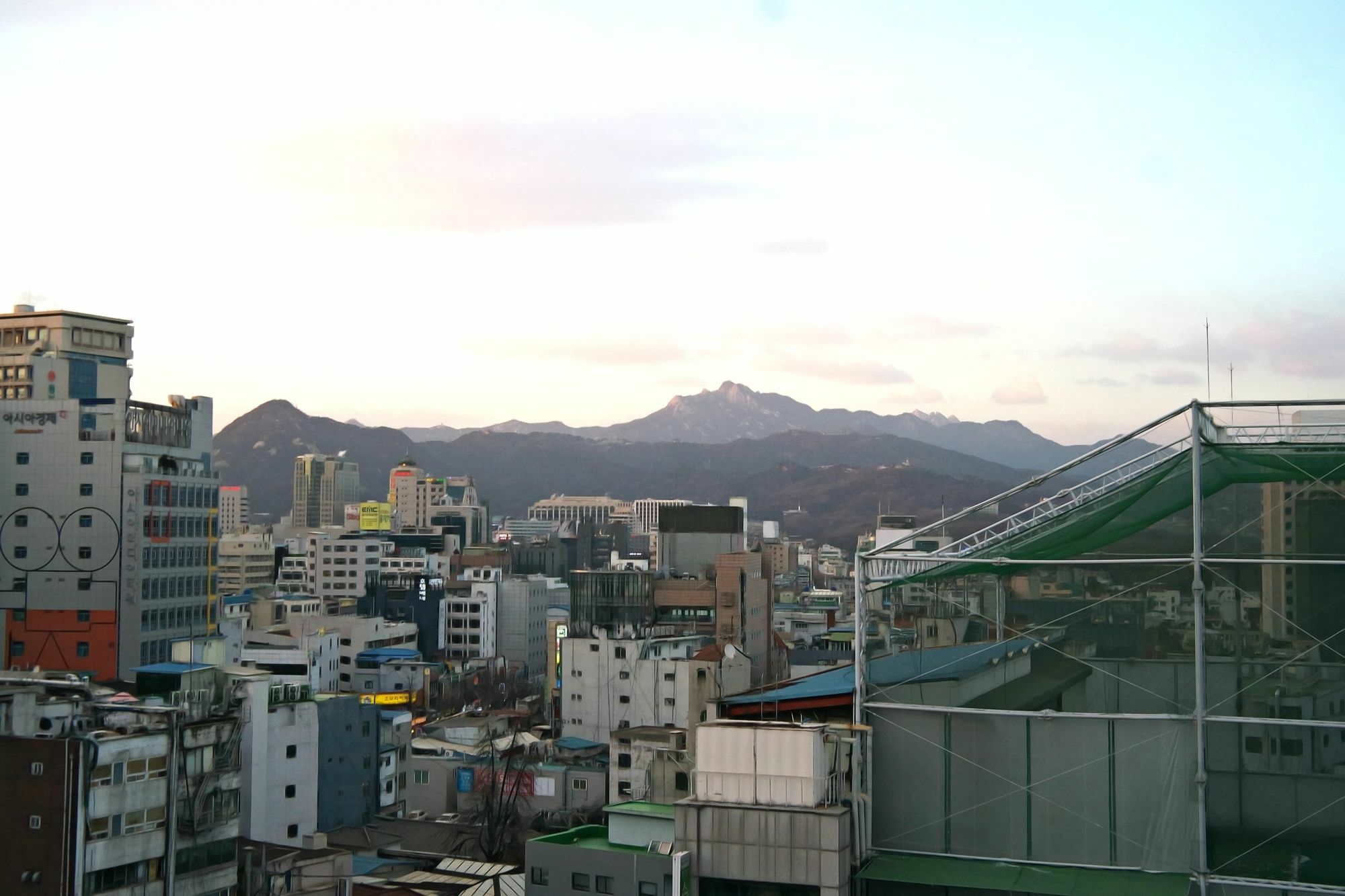 Road Myeongdong Hotel โซล ภายนอก รูปภาพ