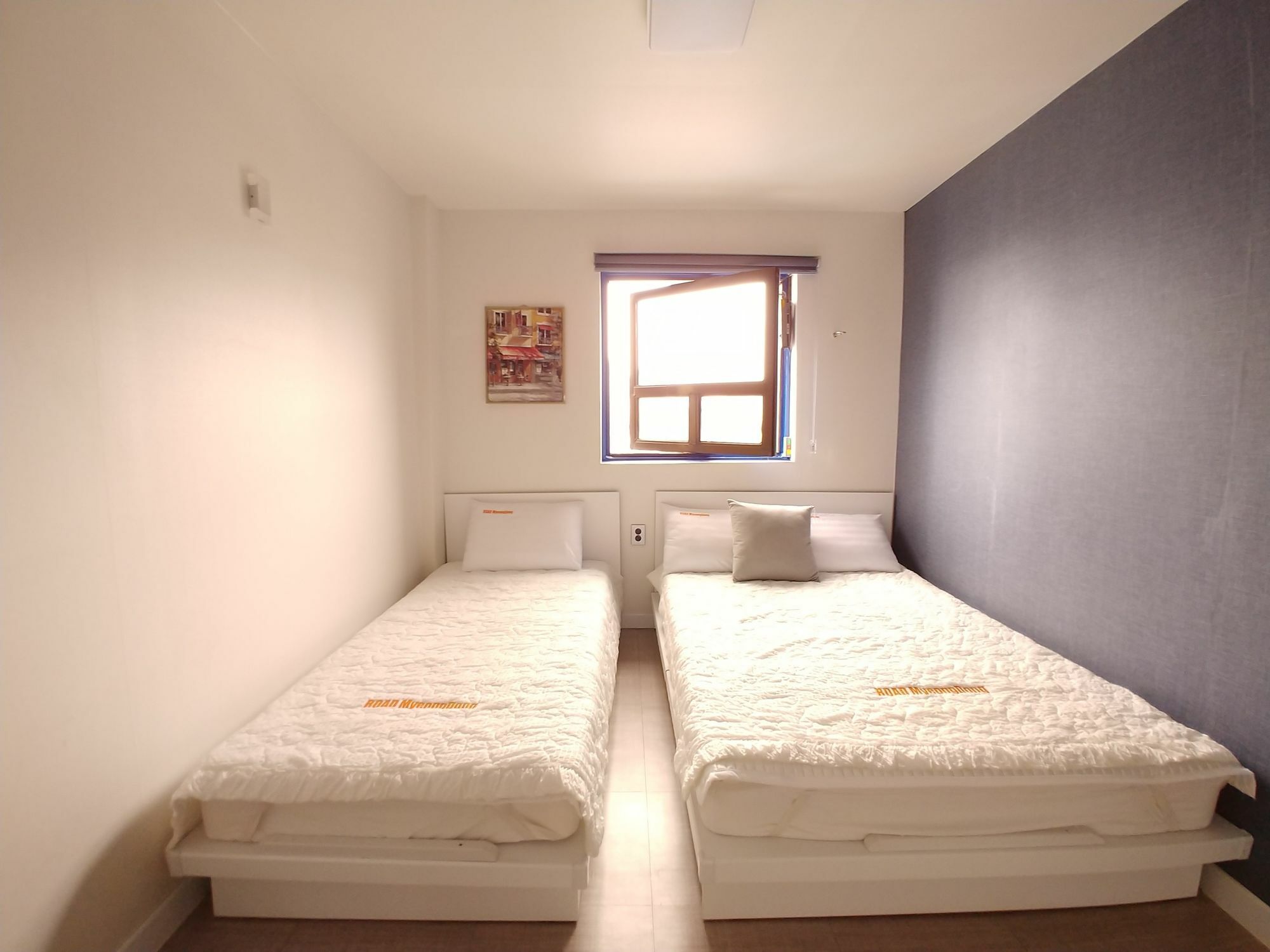 Road Myeongdong Hotel โซล ภายนอก รูปภาพ